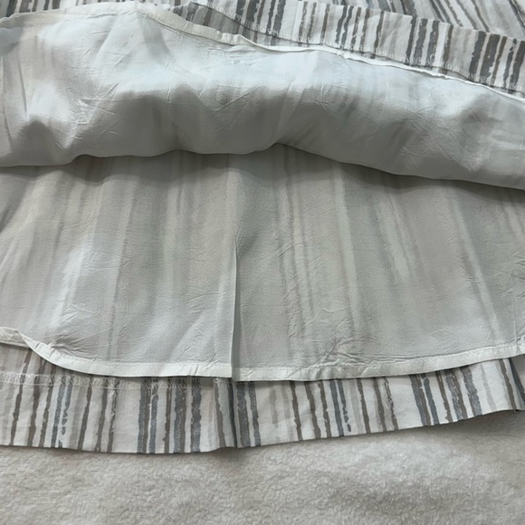 Ann Taylor LOFT Knee-Length A-Line Pleated Striped Skirt Resort Wear - Picture 7 of 10